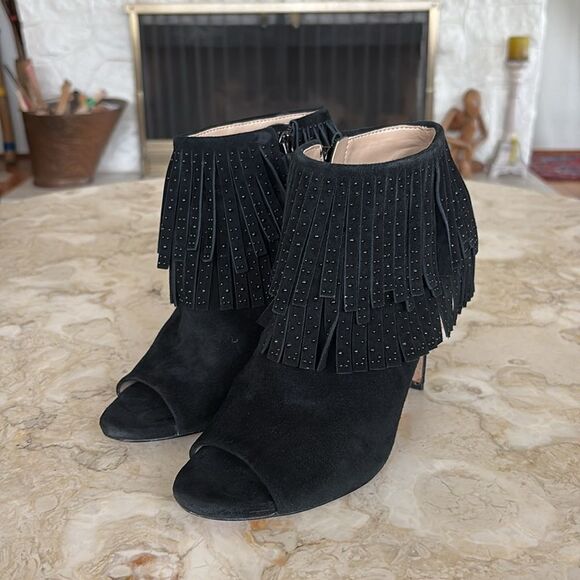 BCBG MAXAZRIA Raimi Bootie Black Suede Peep Toe Fringe High Heel Ankle Boots - Picture 2 of 11